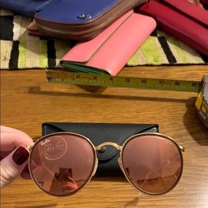 Pink Circular Ray Ban Sunglasses